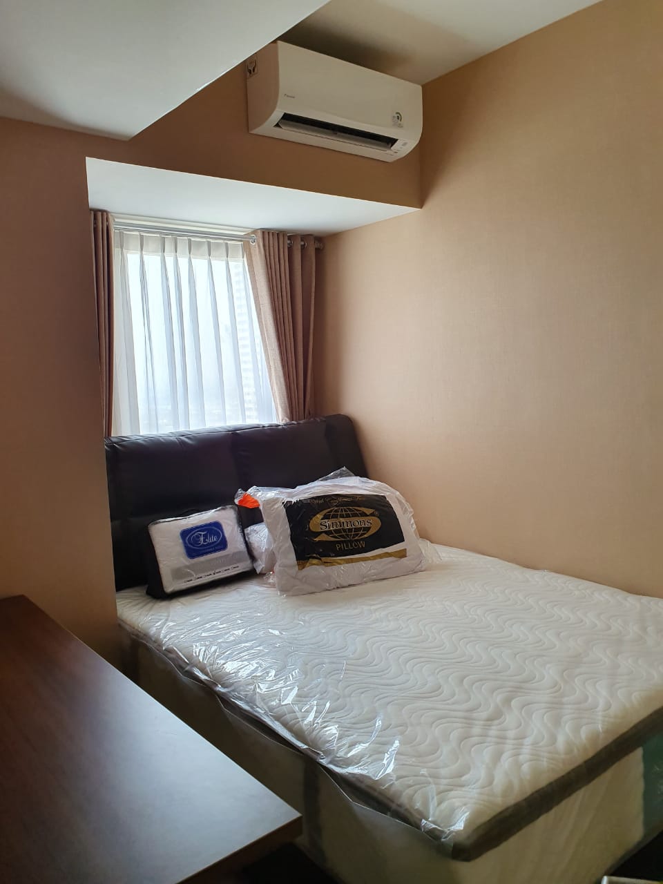 Eai. Apartemen Disewakan di Orange County Lippo Cikarang